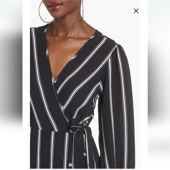 Band of Gypsies Women's Medium Black Pinstripe Faux Wrap Dress - Picture 8 of 16